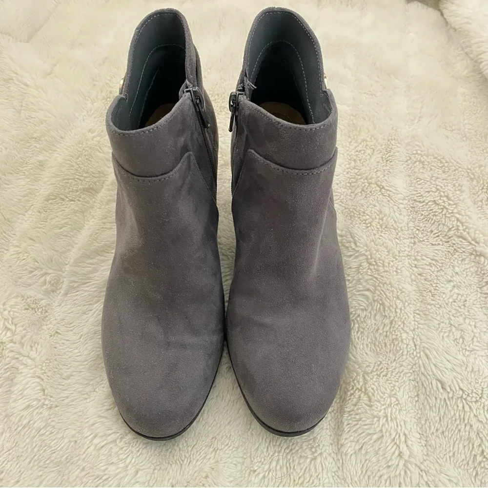 Gianni Bini Memory Foam Gray Suede Ankle Boots with Block Heel Size 7